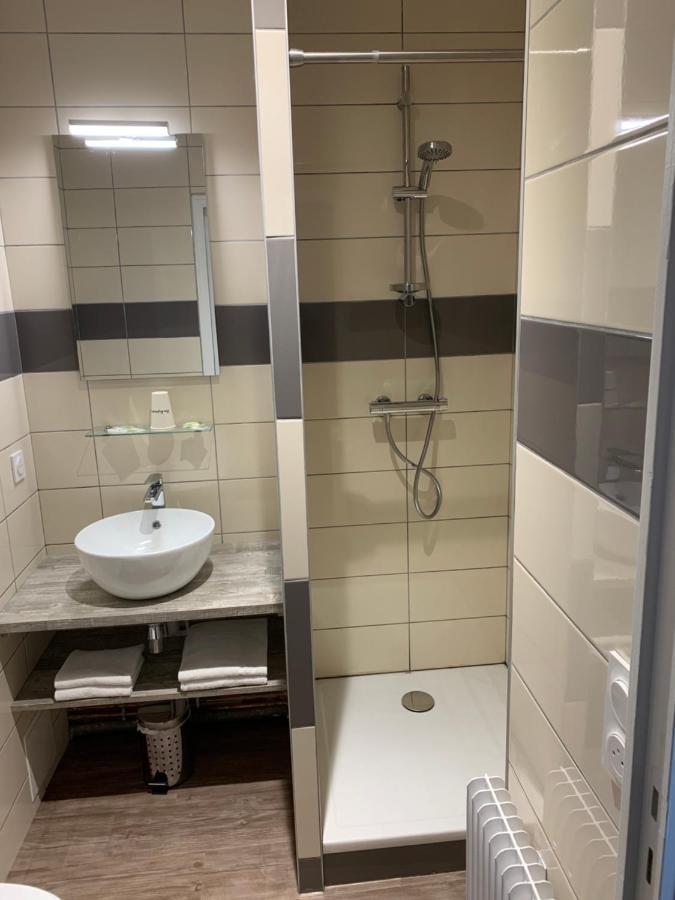 Le Relais Du Velors Hotel Beaumont-en-Veron Bagian luar foto